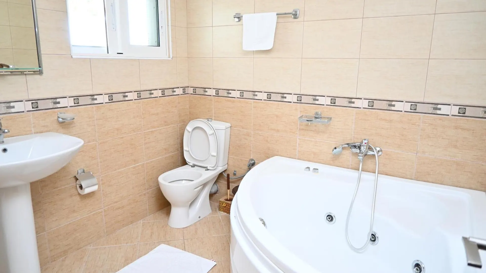 Bella Vista Apartment Borsh