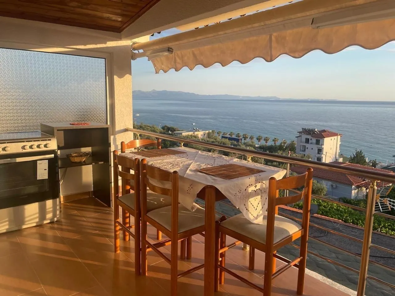 Bella Vista Apartment Borsh