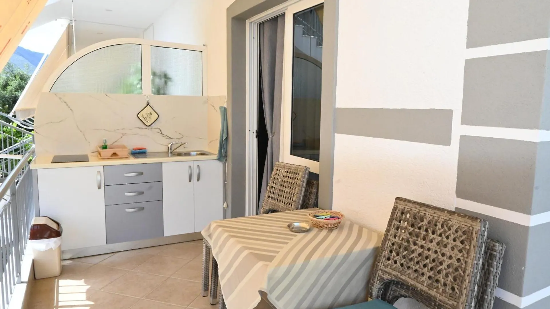 Bella Vista Apartment Borsh
