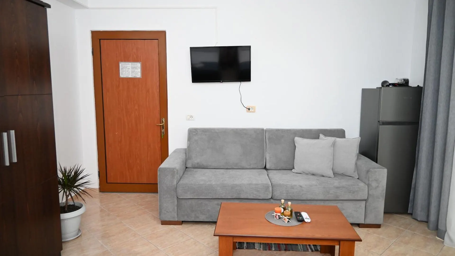 Bella Vista Apartment Borsh 0*,  Albania